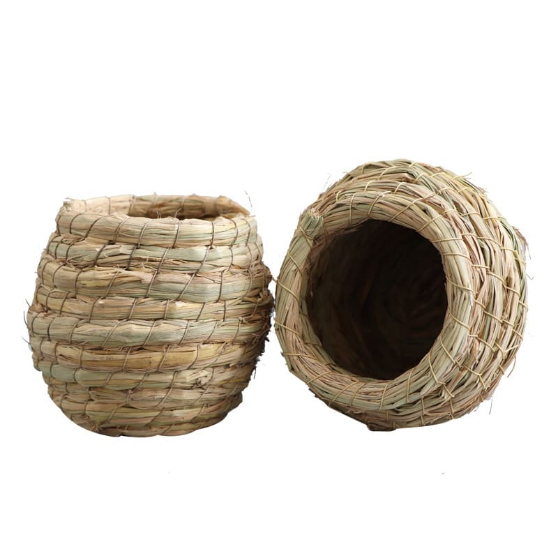 Straw Warm Bird Nest view 2