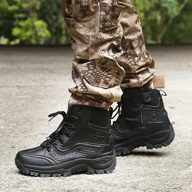 Large size high top outdoor military boots view 3