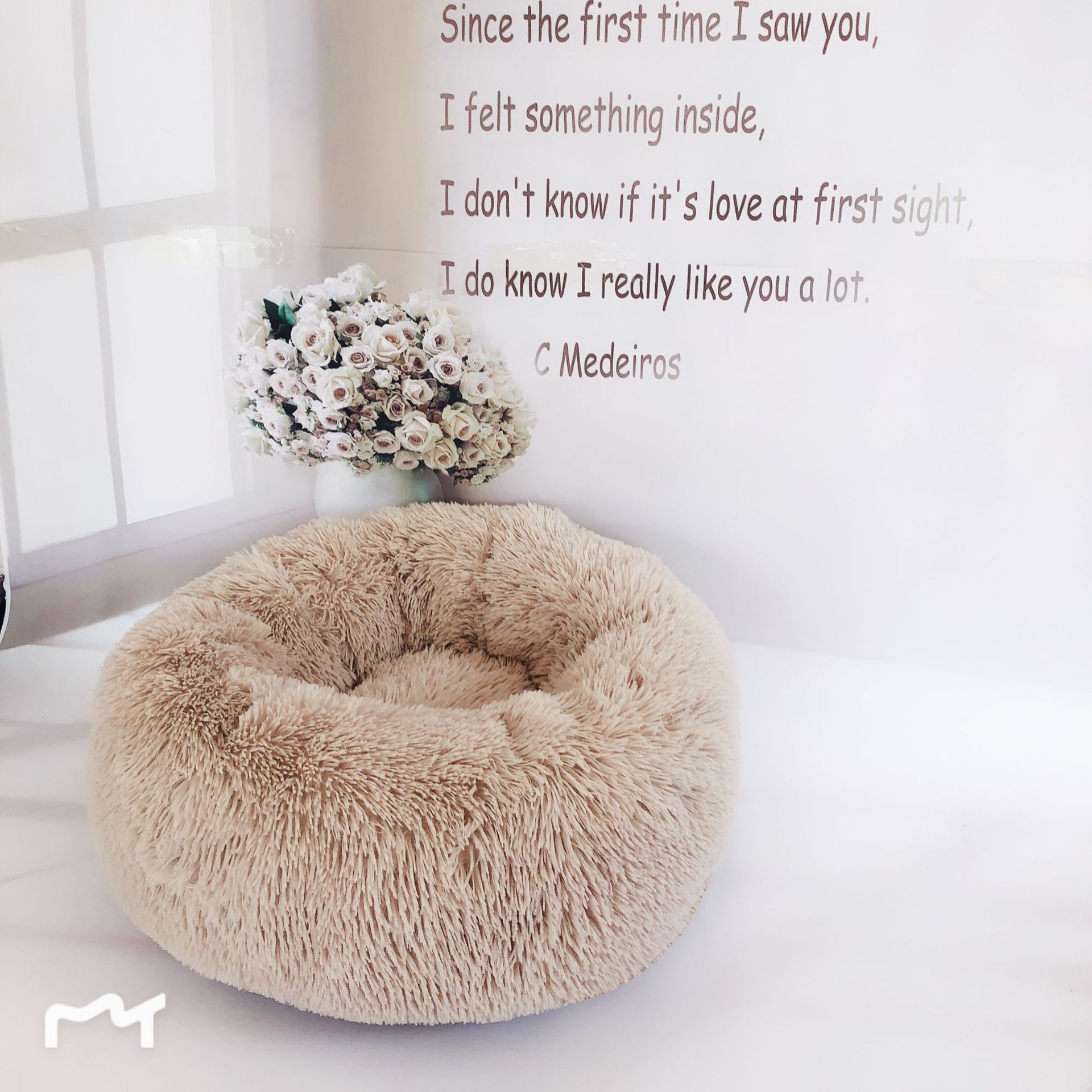 Plush pet nest view 7