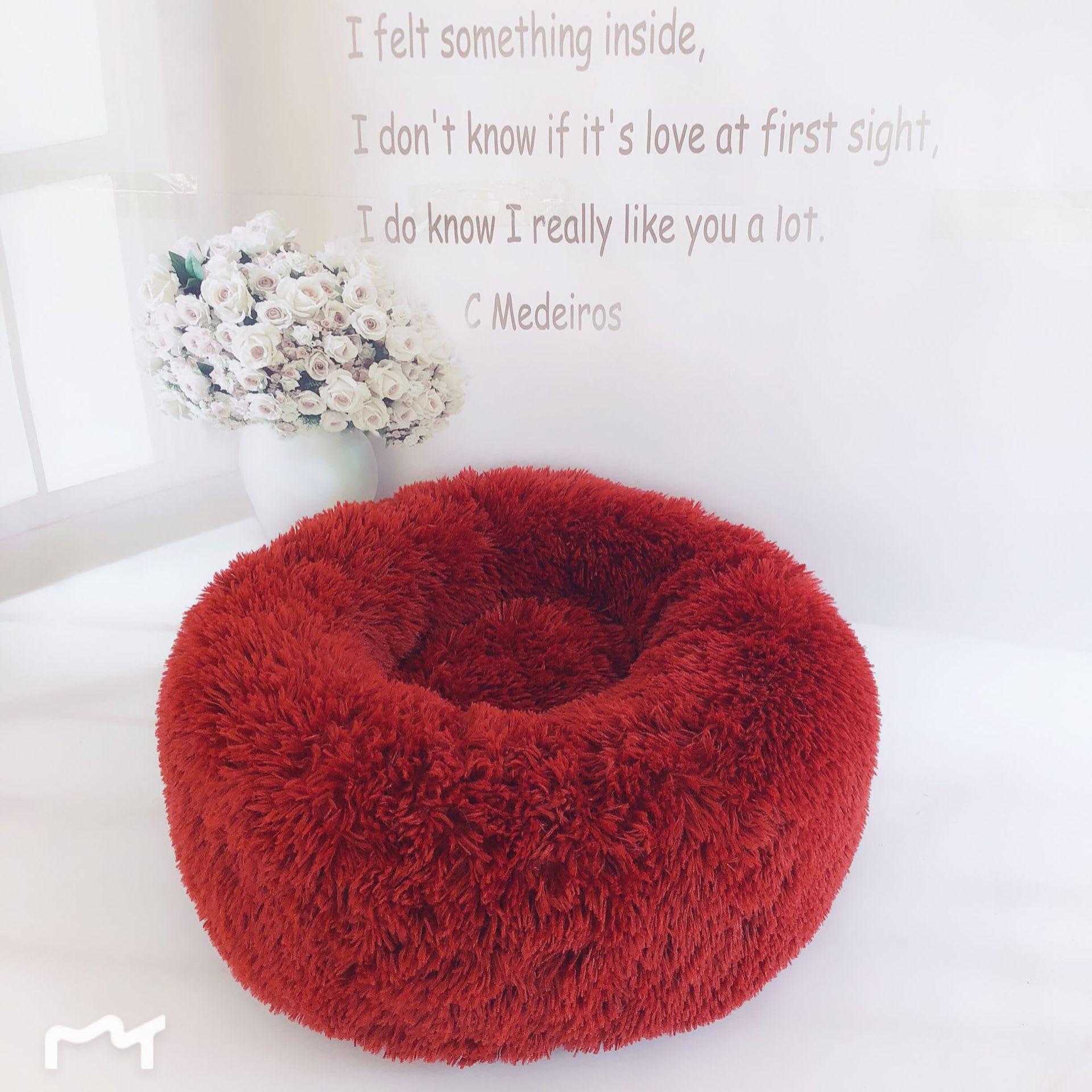 Plush pet nest view 5
