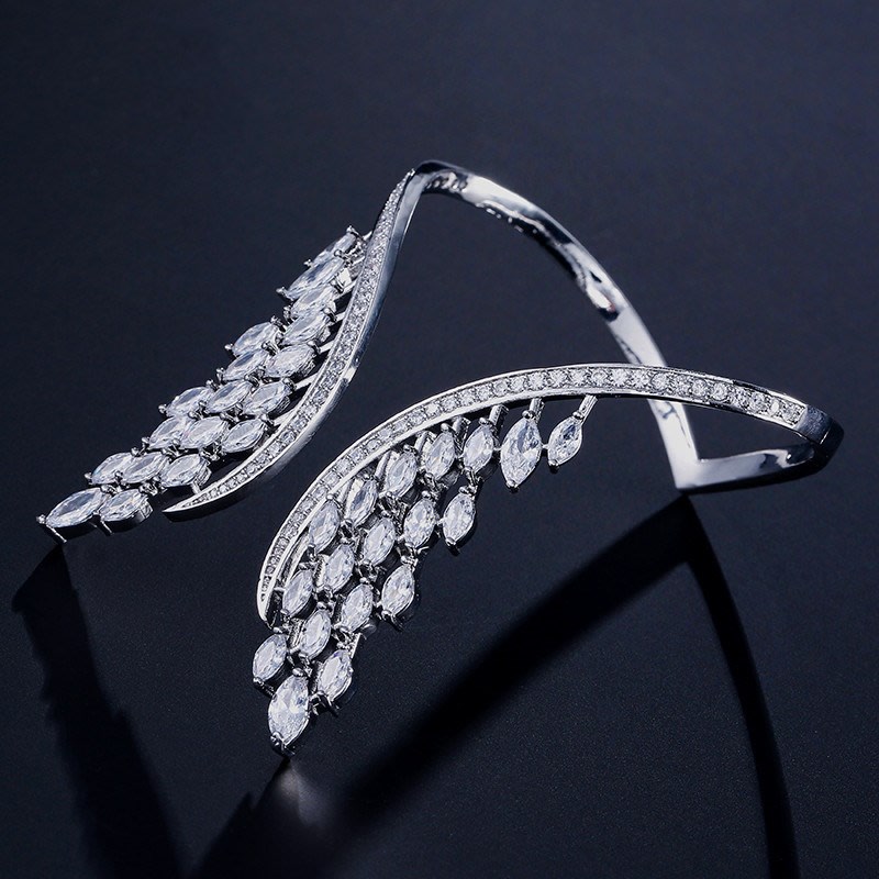Angel wings ladies bracelet view 4