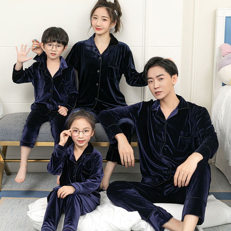 Gold Velvet Simple Solid Color Large Size Parent-child Pajamas view 3