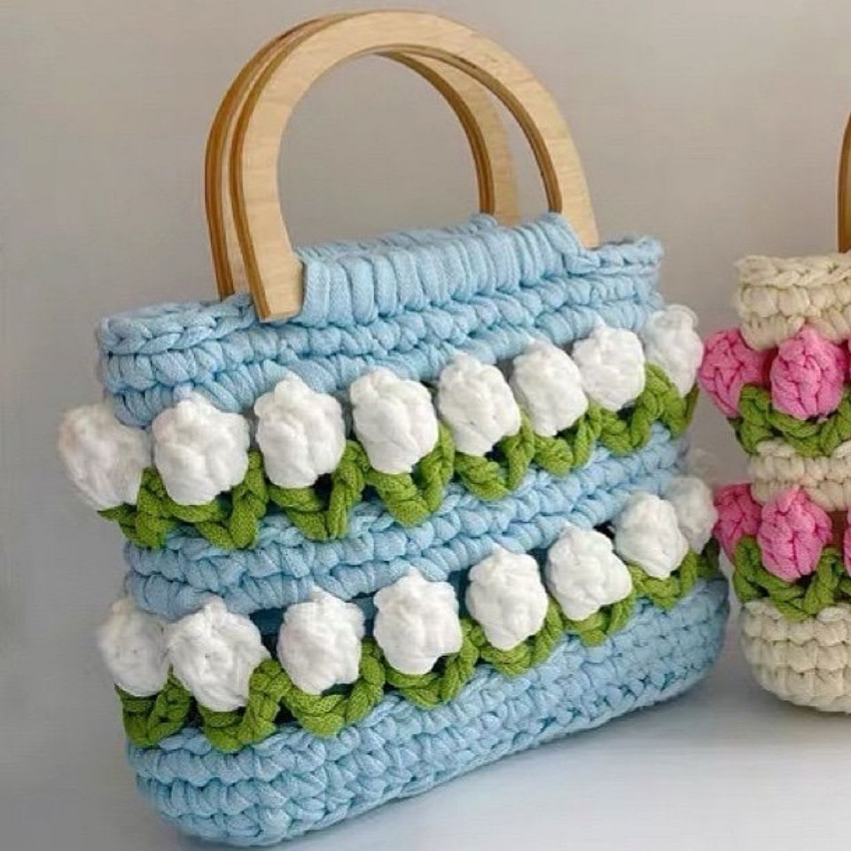 Cloth Line Crochet Knitting Tulips Handbags view 4