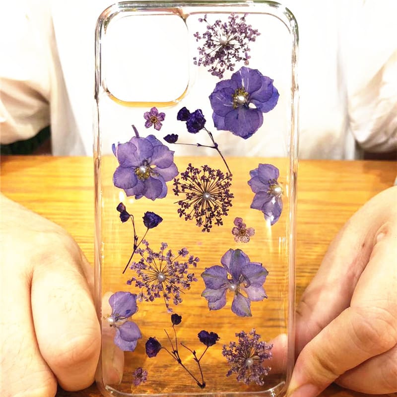 Epoxy Pearl Real Flower Phone Case view 4