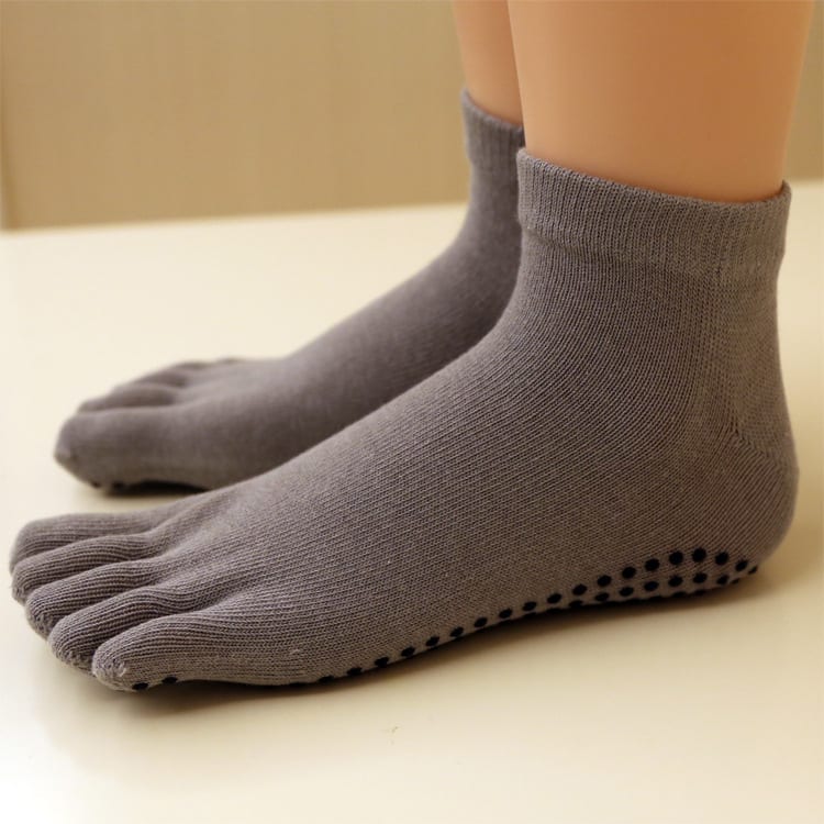 Men's Non-slip Cotton Sports Five-finger Socks view 6