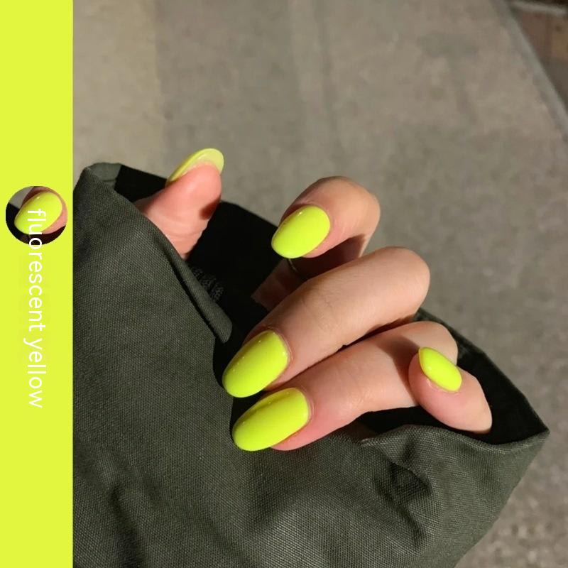 Fluorescent Manicure European And American Style Nightclub view 3