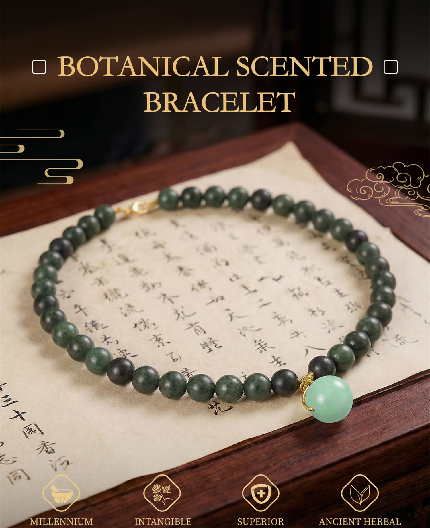 Necklace view 3