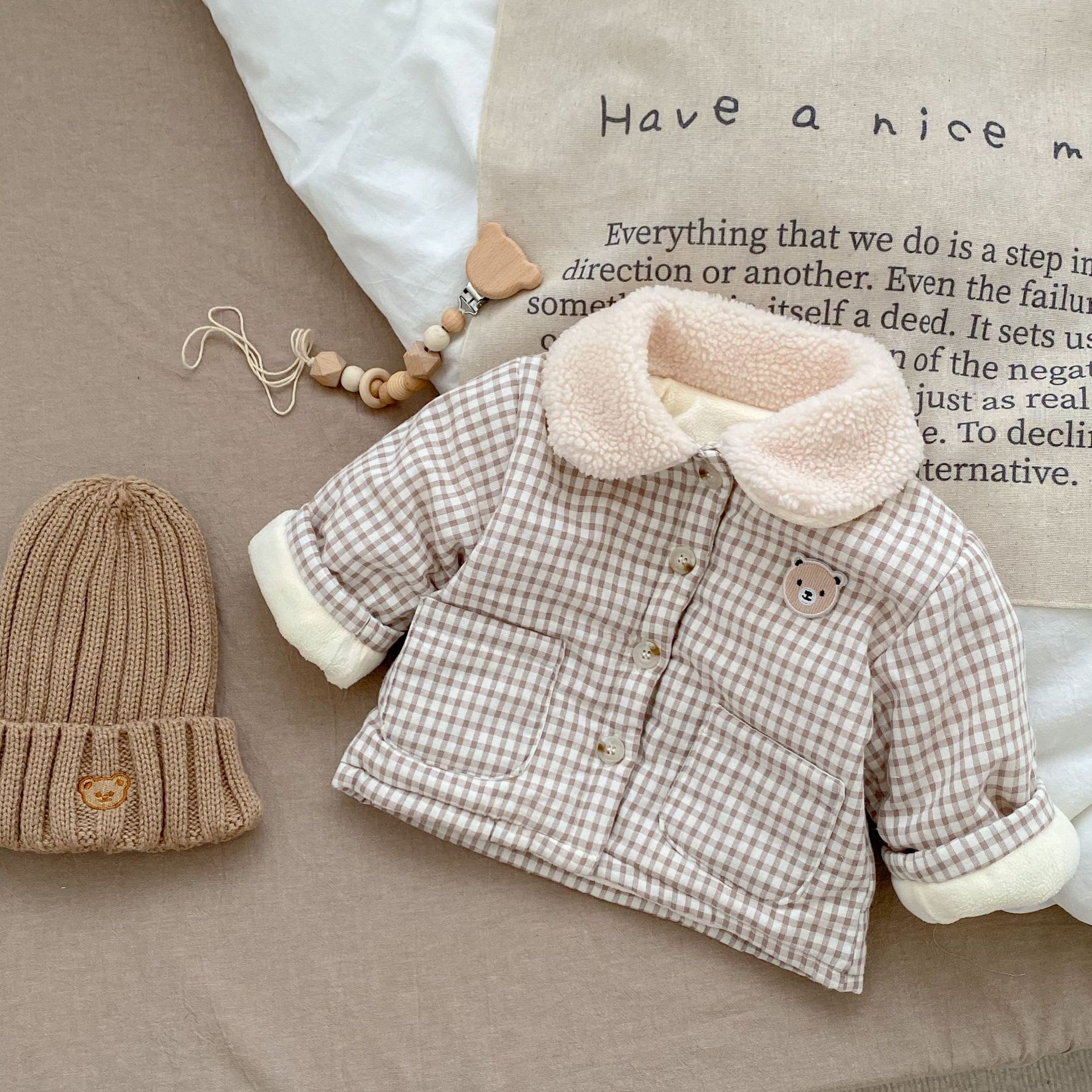 Baby Winter Coat Men's And Women's Korean-style Plaid Bear Quilted To Keep Warm Cotton-padded Jacket Thickened Children's Cotton Clothes view 8