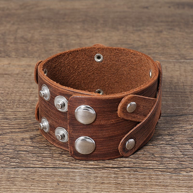 Simple Retro And Old Multi-layer Leather Bracelet view 4