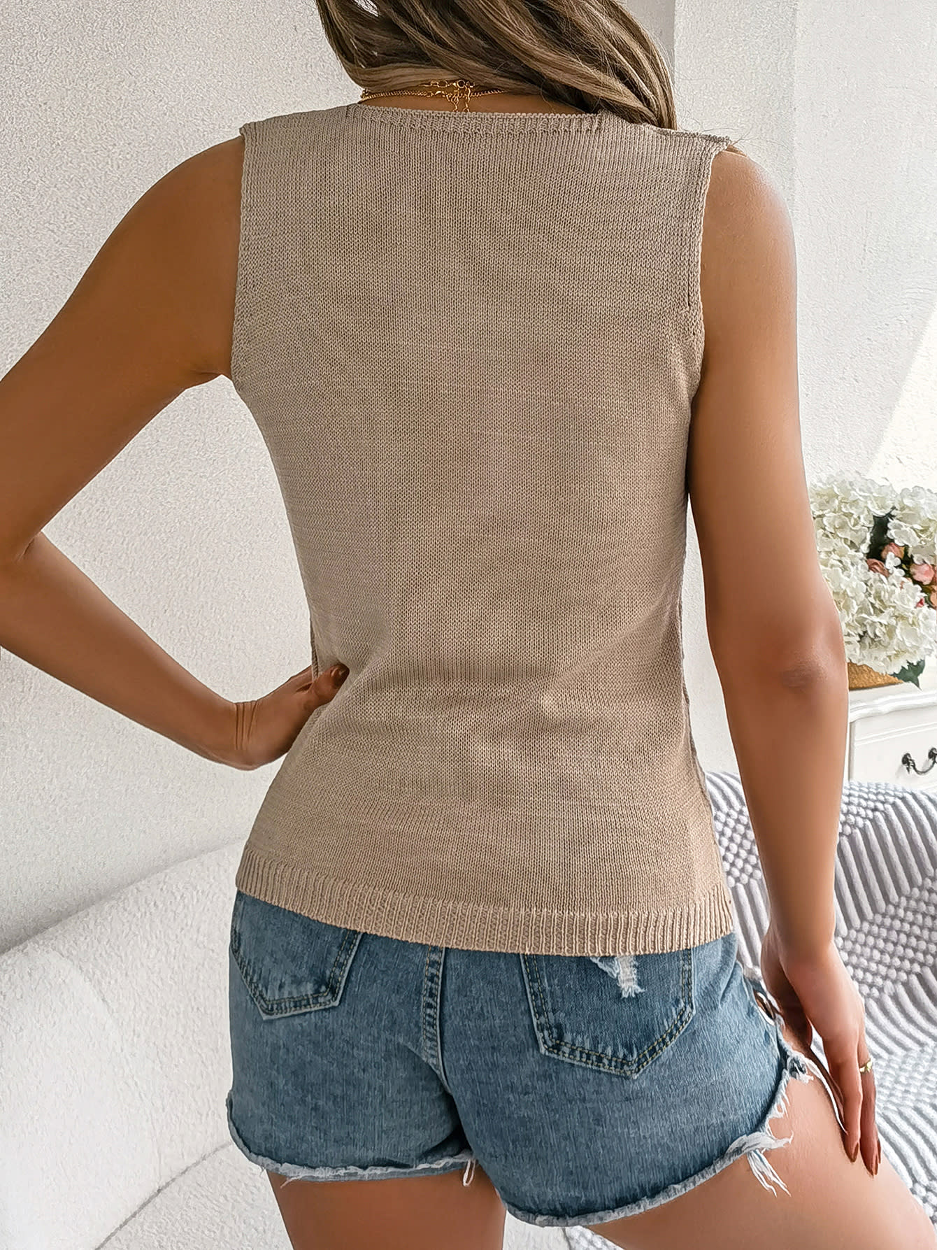 Women S Solid Color Button V-Neck Hollow Out Sleeveless Knit Vacation Top view 13