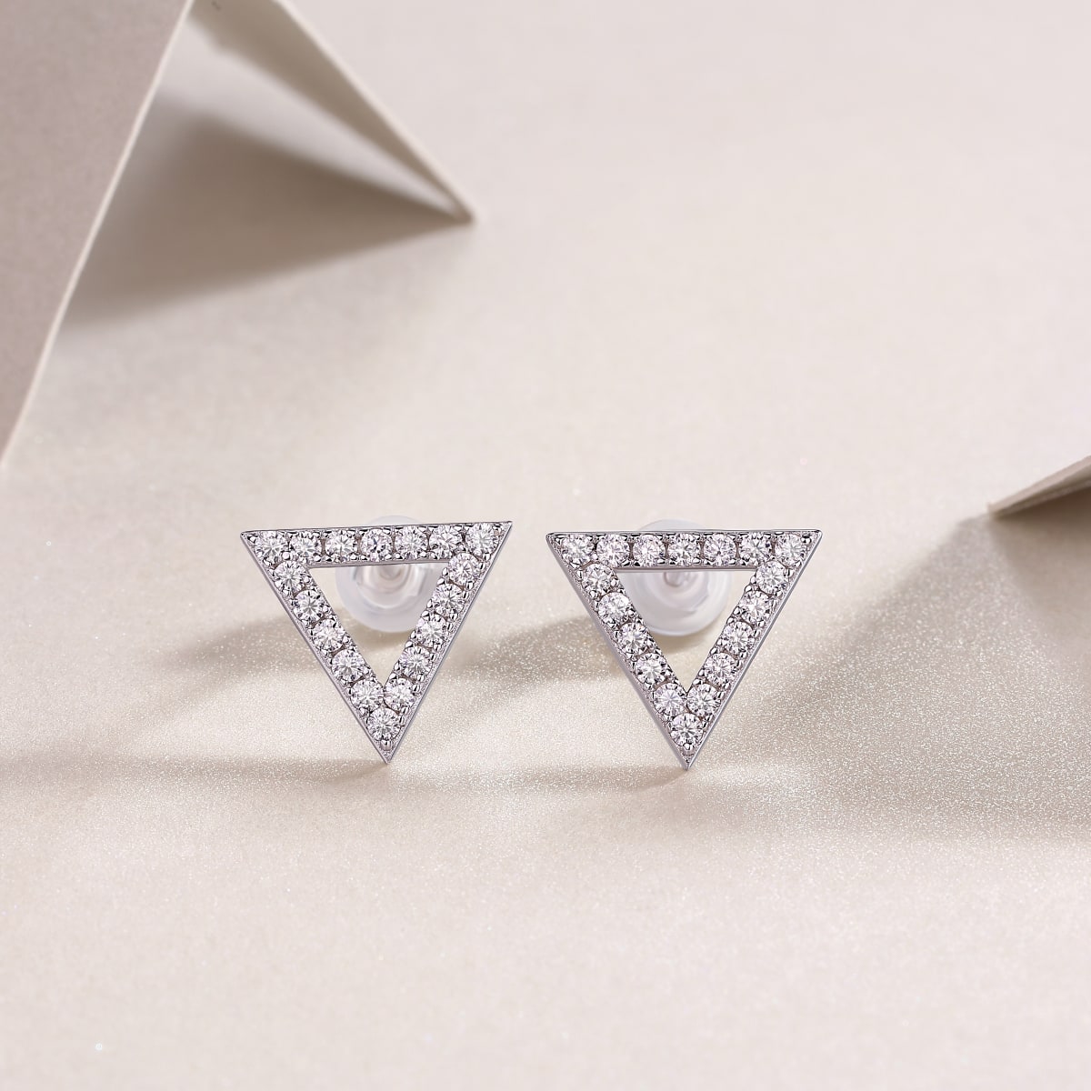 1Unique - Set With Moissanite S925 Sterling Silver And Platinum-plated Stud Earrings, Fashionable, Trendy And Affordable Jewelry Prohibit Tk Sales view 4
