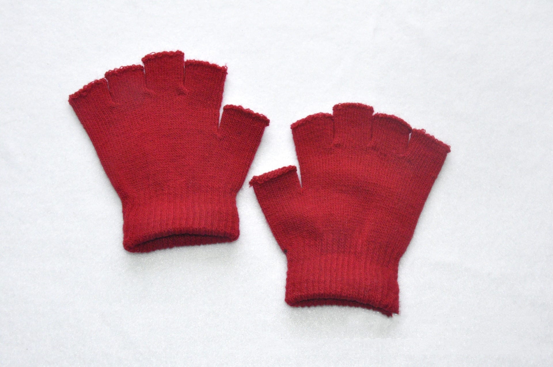 Children's Solid Color Needle Warm Half-finger Gloves view 3