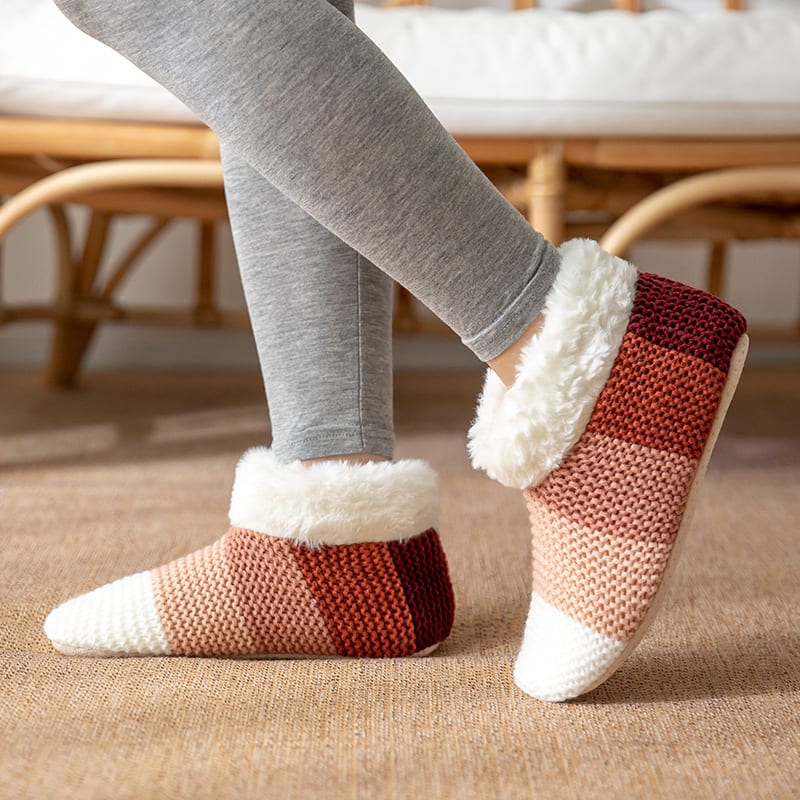 Women's Color-matching Knitted Plush Floor Socks Home Indoor Warm Non-slip Carpet Socks Winter Fashion view 9
