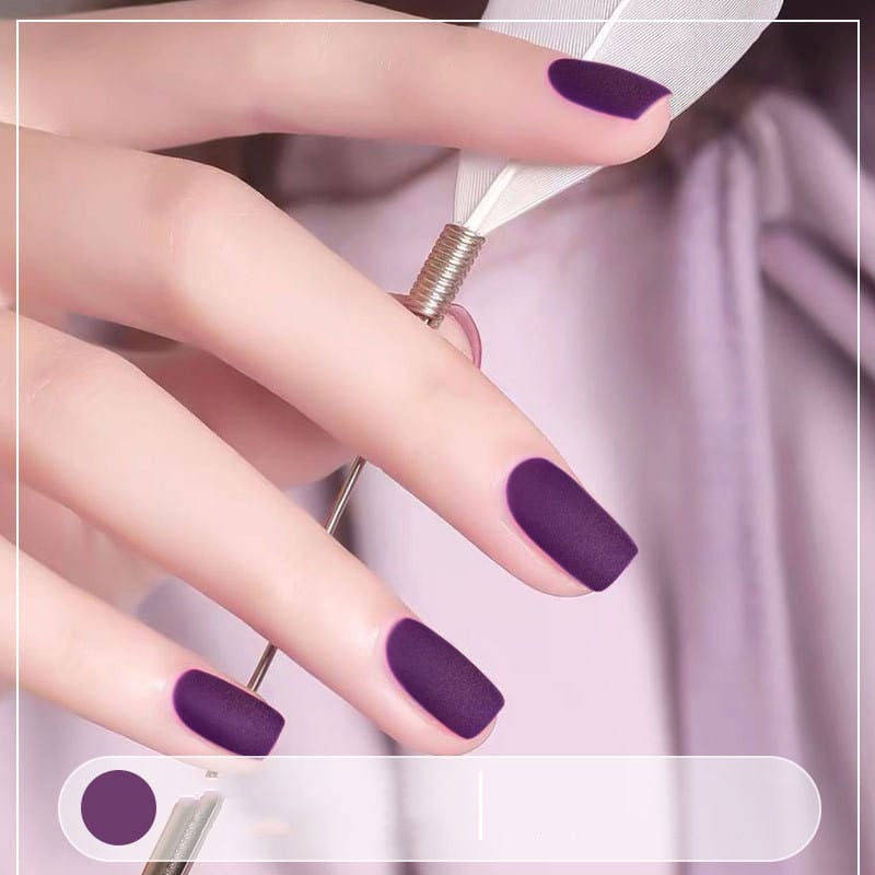 Matte matte nail polish view 9
