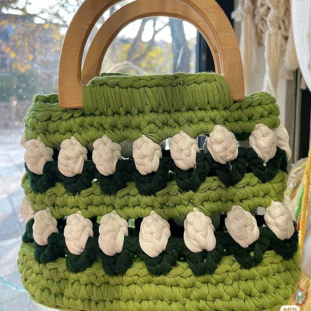 Cloth Line Crochet Knitting Tulips Handbags view 12