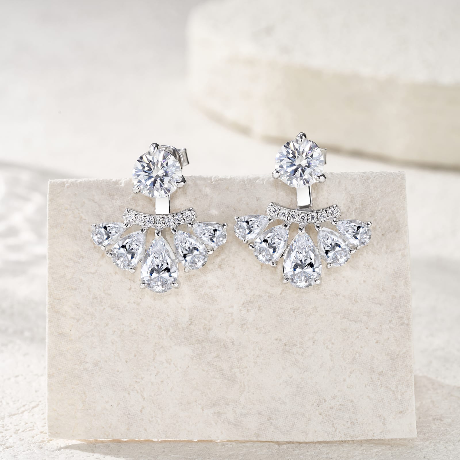A Luxurious And Fashionable Minimalist Jewelry Earring Set Featuring Top-quality Moissanite Stones, Made Of S925 Silver Electroplated With Platinum. view 3