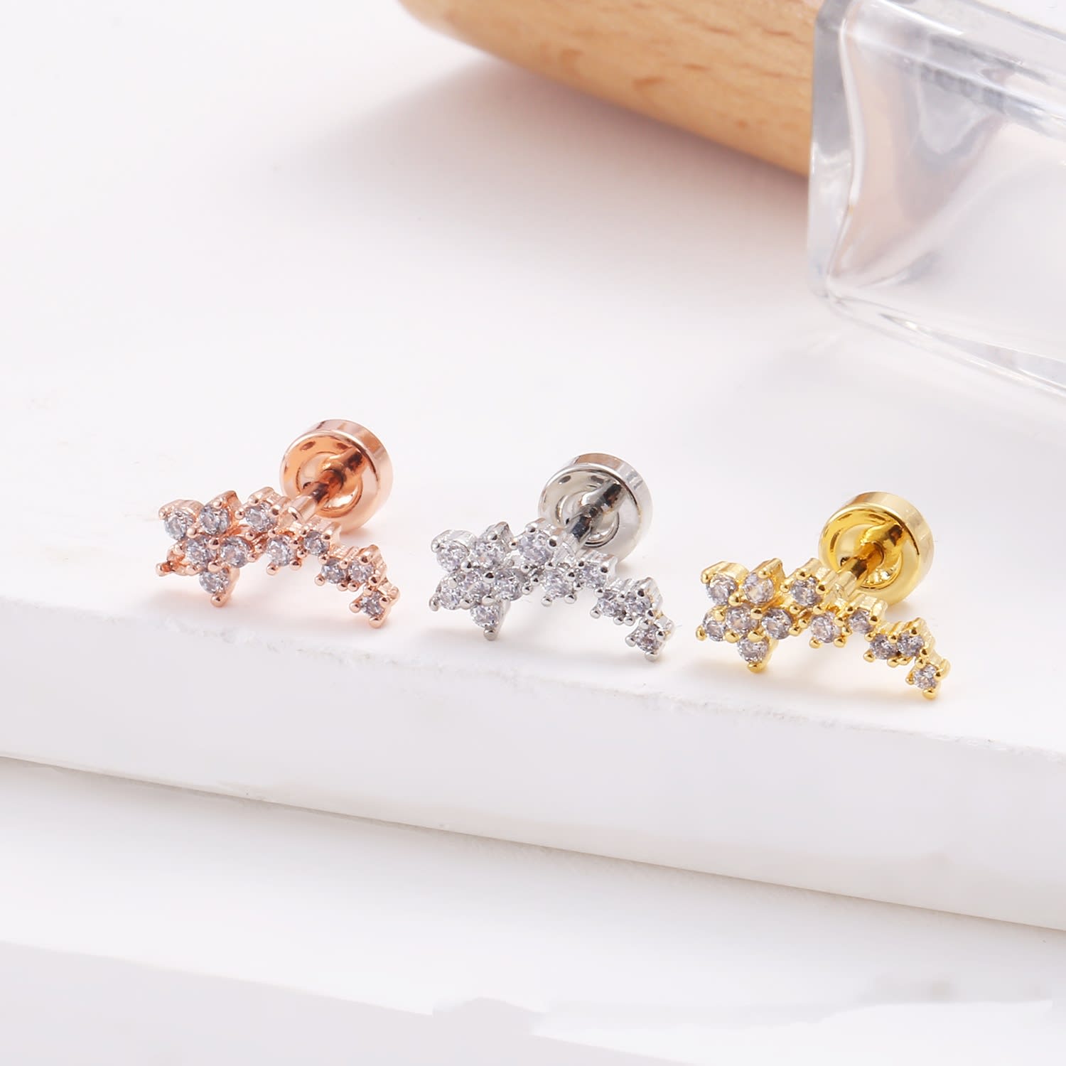 Stainless Steel Lip Studs With Heart-shaped Zircon Earrings view 2