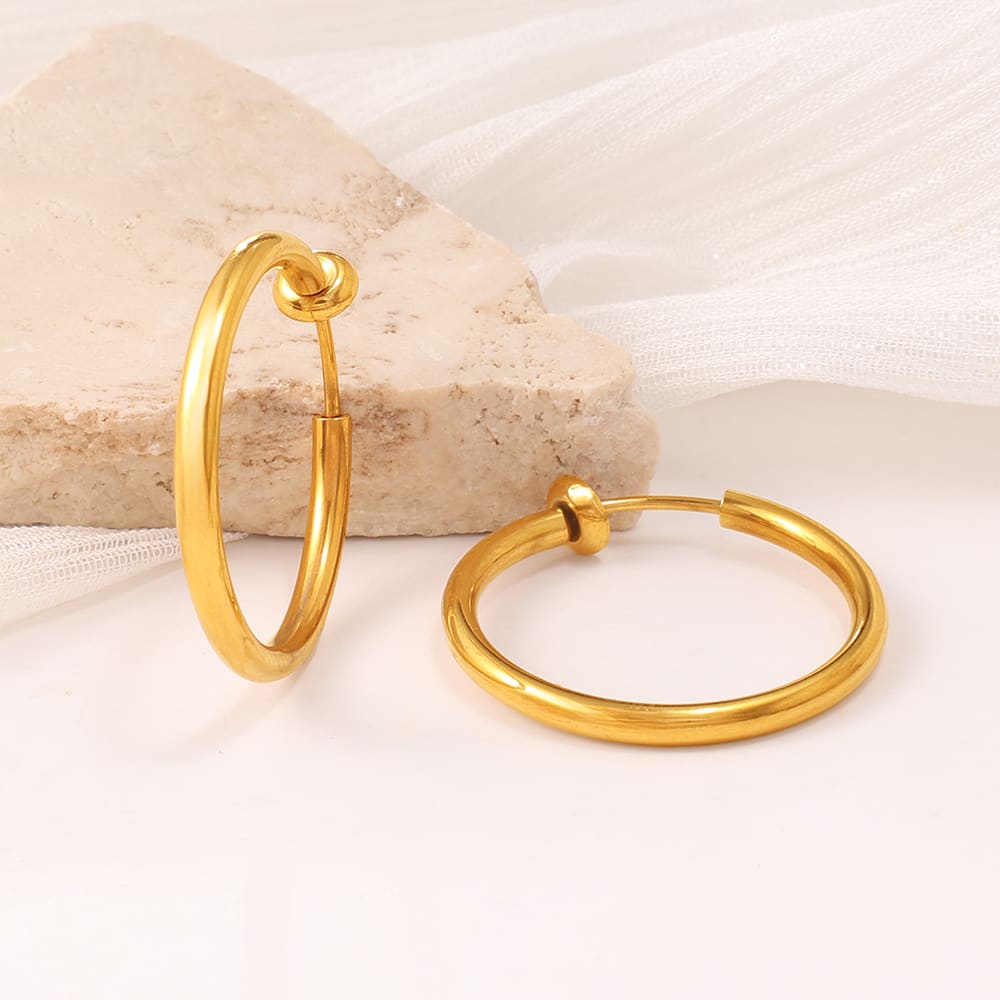 Retro Minimalist Geometric Round Earrings, Versatile And Unique Smooth Round Ear Cuffs view 9