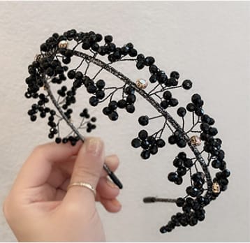 Versatile And Elegant Going Out Headdress Hair Accessories Temperament Retro Bridal Headband view 2