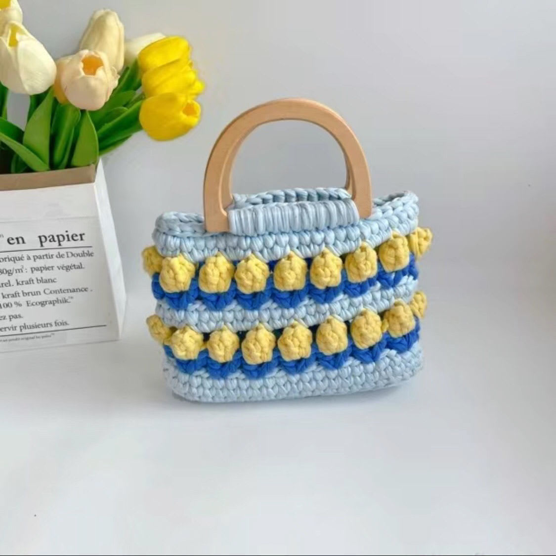Cloth Line Crochet Knitting Tulips Handbags view 10