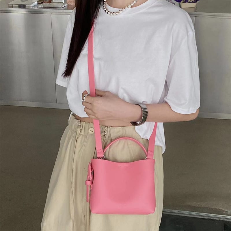 Women's Fashion Simple Solid Color Leather Shoulder Messenger Bag view 12