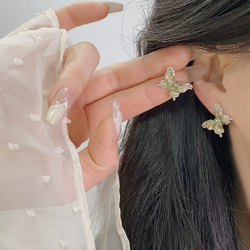 Butterfly Zircon Exquisite And Versatile Niche Earrings view 2