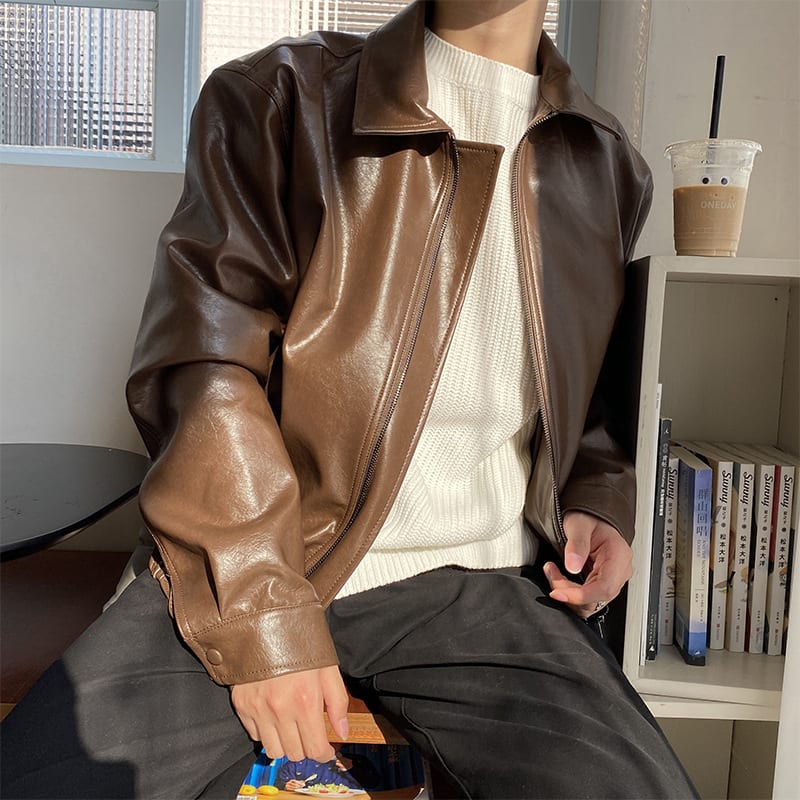 Retro Young Men's Loose Short Leather Jacket view 2