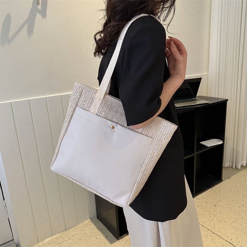 New Simple Casual One Shoulder Retro Large Capacity Tote Commuter Bag view 9