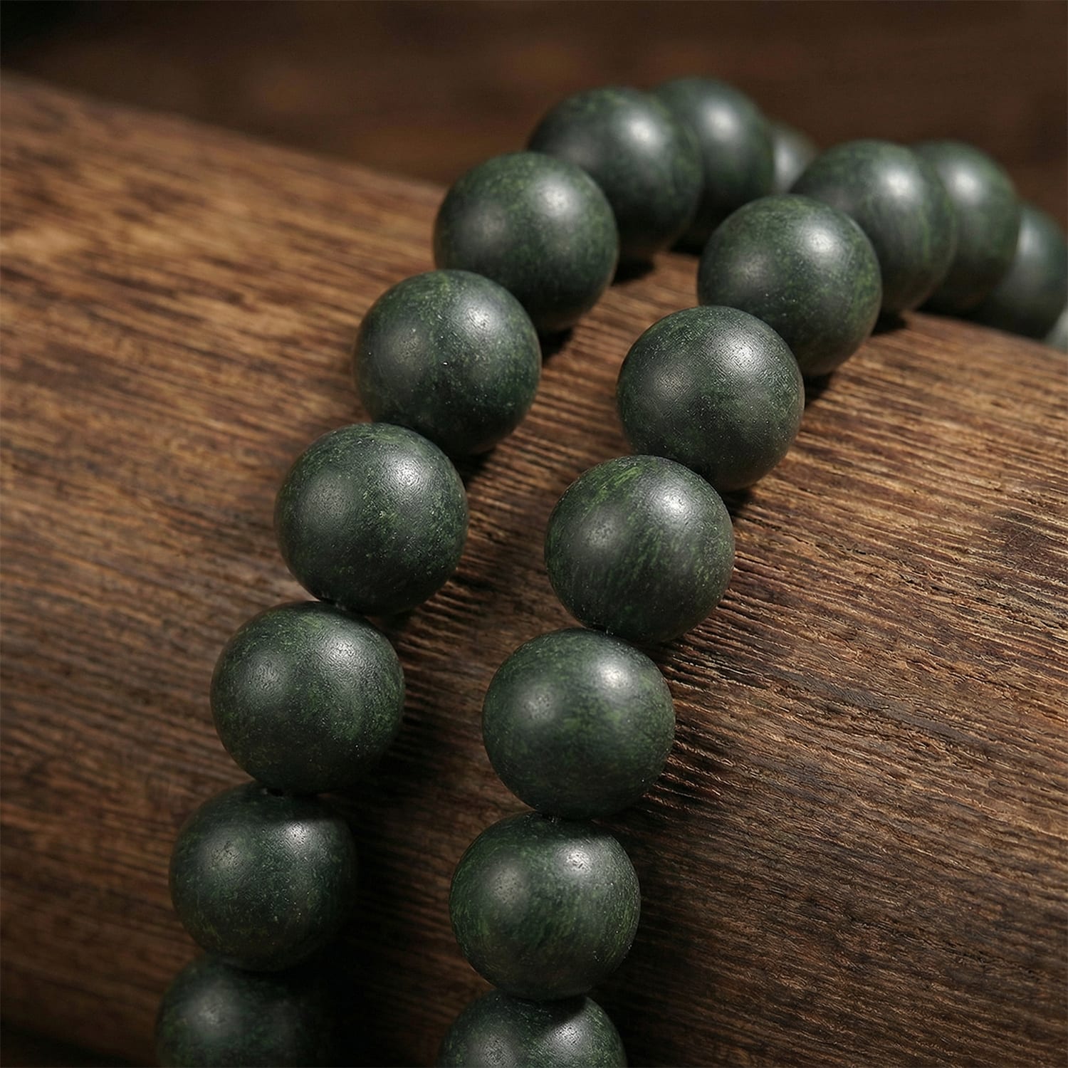 Bracelet view 18