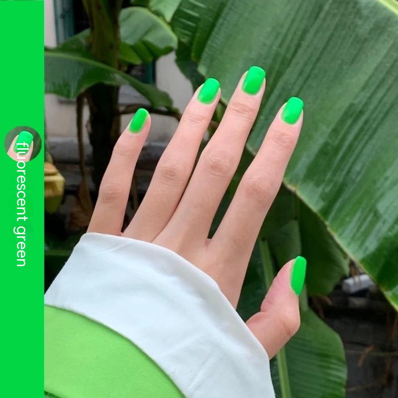 Fluorescent Manicure European And American Style Nightclub view 2