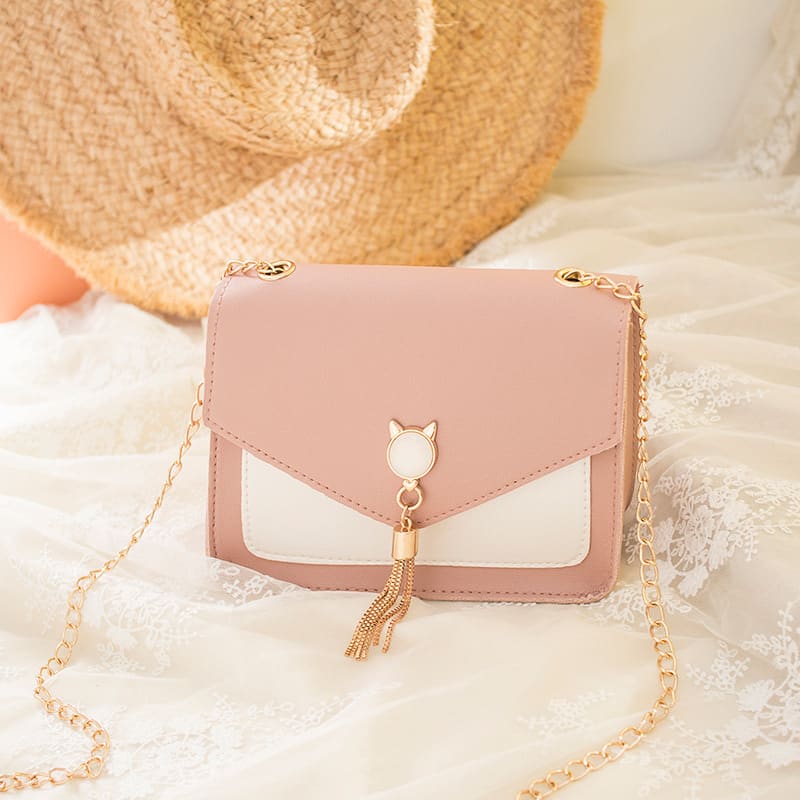 Small Messenger Bag New Sweet And Cute Cat Tassel Decoration Chain One Shoulder Small Square Bag Casual Messenger Bag view 6