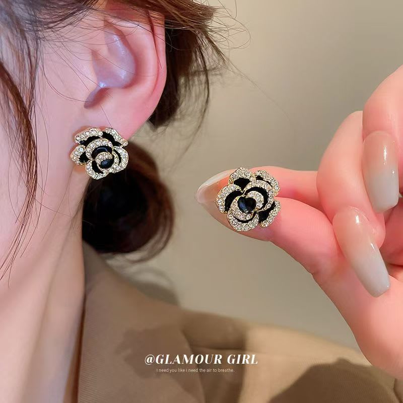 Silver Post Earrings With Classic Royal Court Style. Exquisite Flower Design Decorated With Diamonds And Pearls, Luxury, Unique And High-end For Daily Wear. view 8