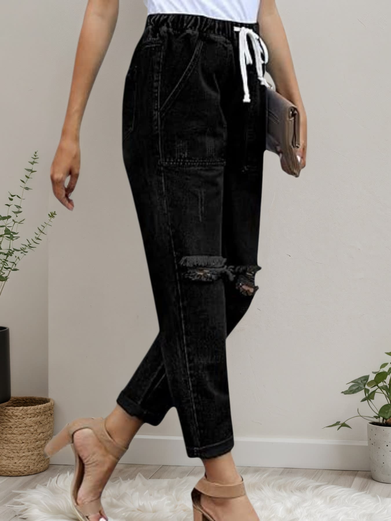 New Women’s Casual Set Wearing Distressed Stretch Jeans, Elastic Waisted Jeans, Denim Jogging Pants view 1
