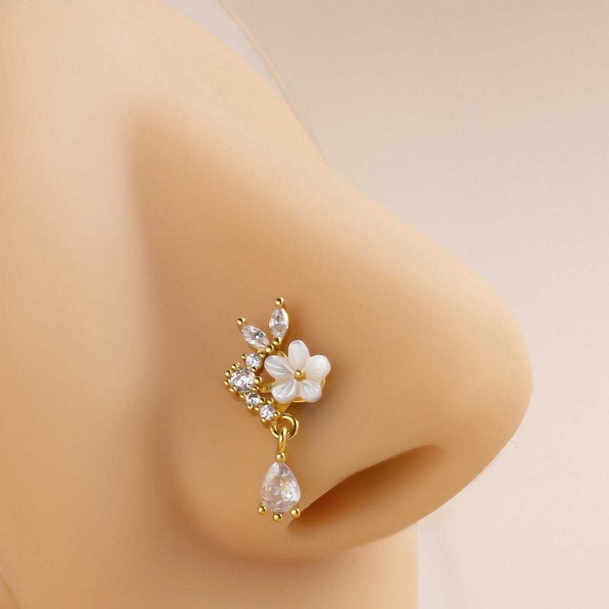 Fashionable And High-end Stainless Steel Nose Needle view 3