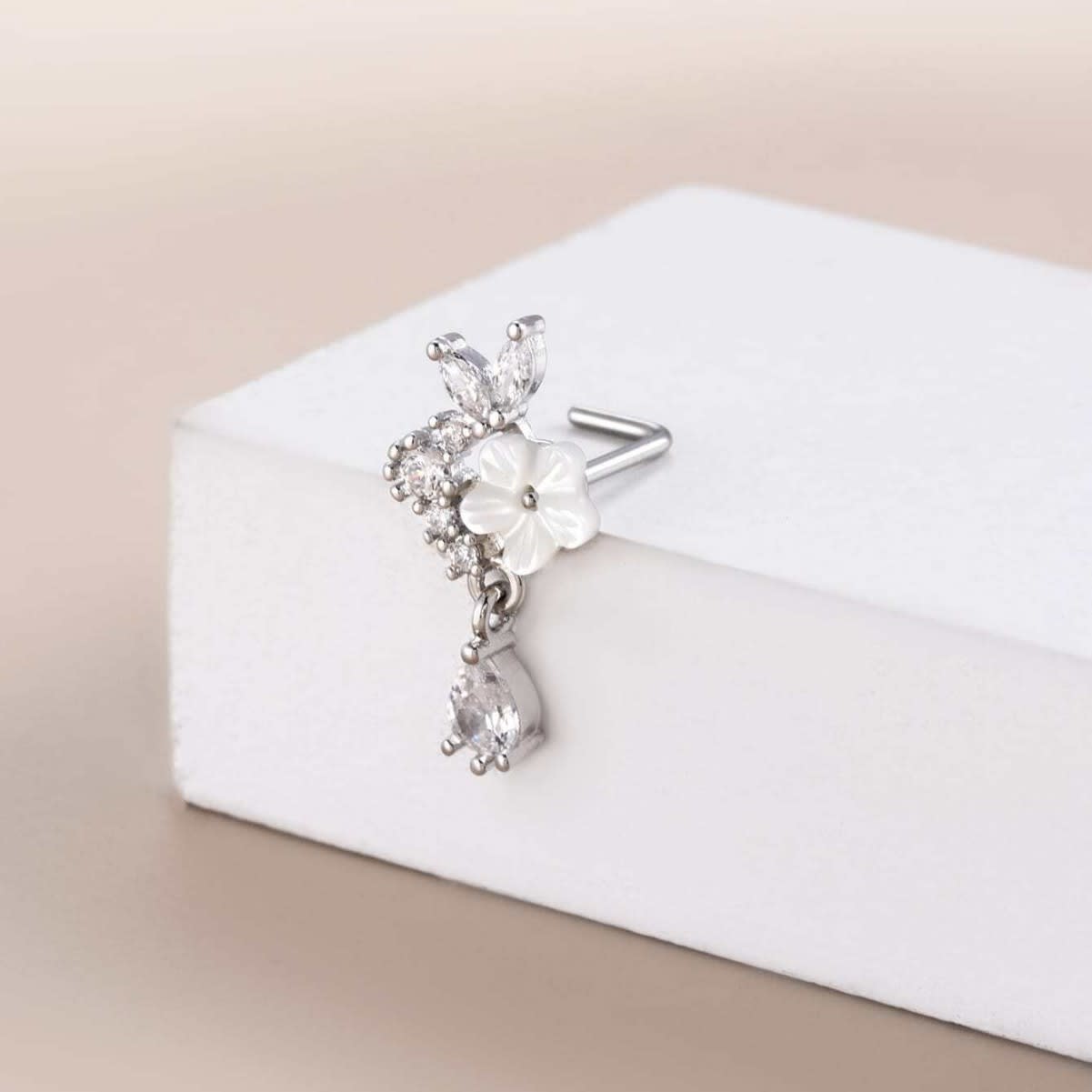 Fashionable And High-end Stainless Steel Nose Needle view 4