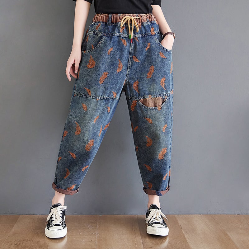 Women's Fashion Loose Slim Casual Jeans view 3