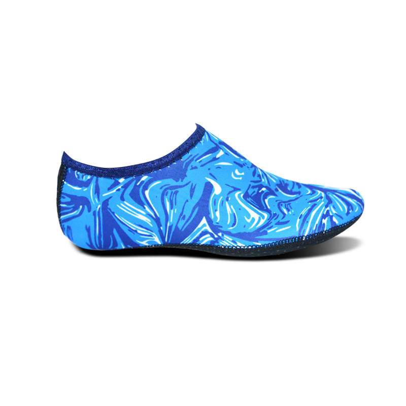 Printing Snorkeling Diving Socks For Men And Women 2.5MM Rubber Beach Socks Lycra Non-slip view 5