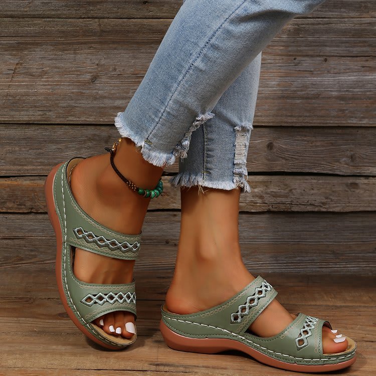 New One-word Slippers For Women Spring New Muffin Platform Slippers view 27