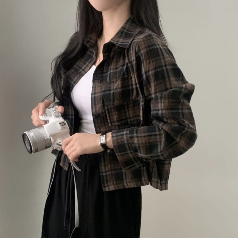 Short Long Sleeve Plaid Shirt Fashion Baggy Coat view 1