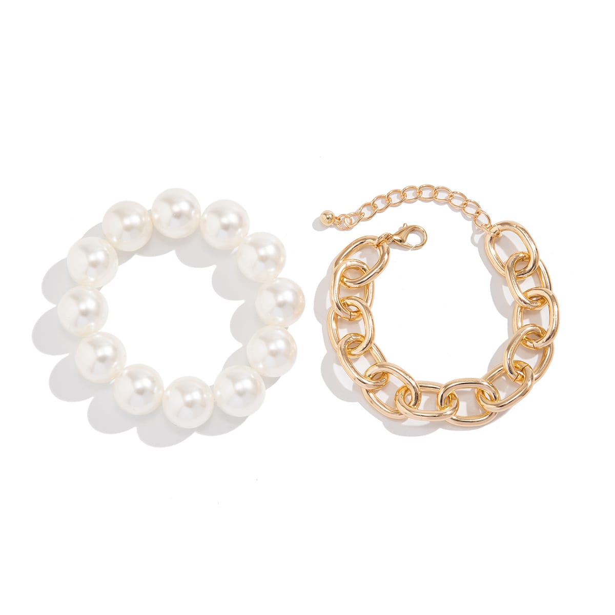 Exaggerated Big Round Bead Pearl Bracelet view 2