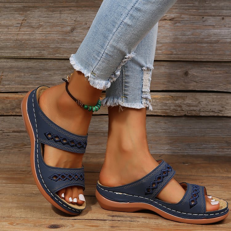 New One-word Slippers For Women Spring New Muffin Platform Slippers view 18