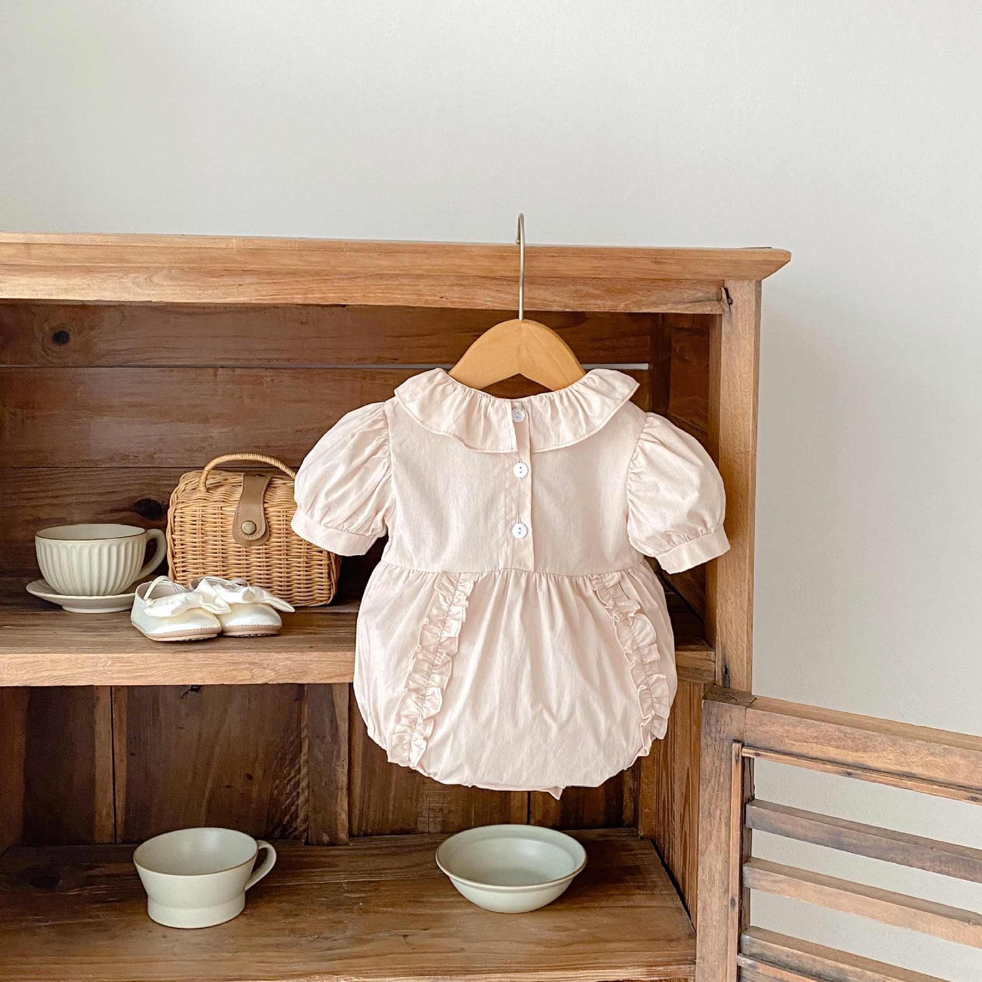 Summer Pure Cotton Puff Sleeve Wooden Ear Baby Girl Rompers One-piece Onesie view 5