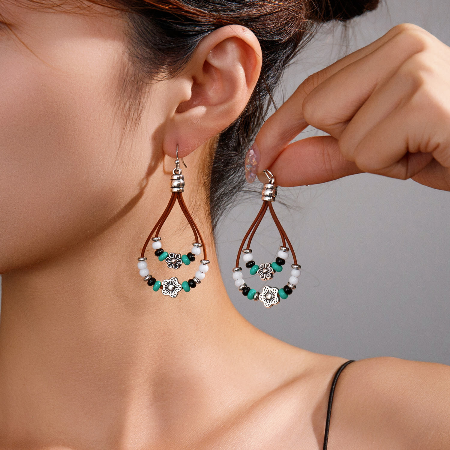 Vintage Earrings Ethnic Style Antique Silver Flower Turquoise Rope Pendant Women's Jewelry view 9