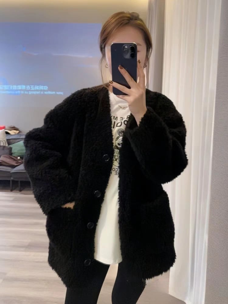 Loose And Warm Lamb Wool Top Coat For Women view 5
