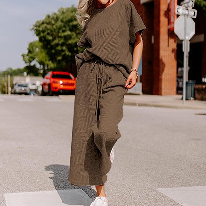 Solid Color Texture Casual Fashion Women's Wear Short-sleeved Trousers Two-piece Set view 7
