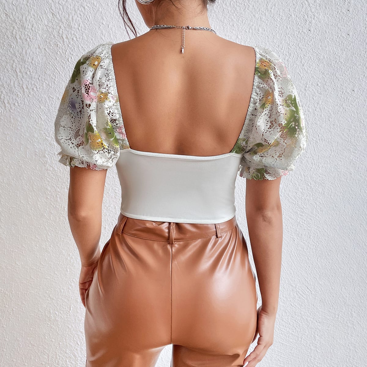 Sexy Street Backless Hot Girl Puff Sleeve T-shirt view 13
