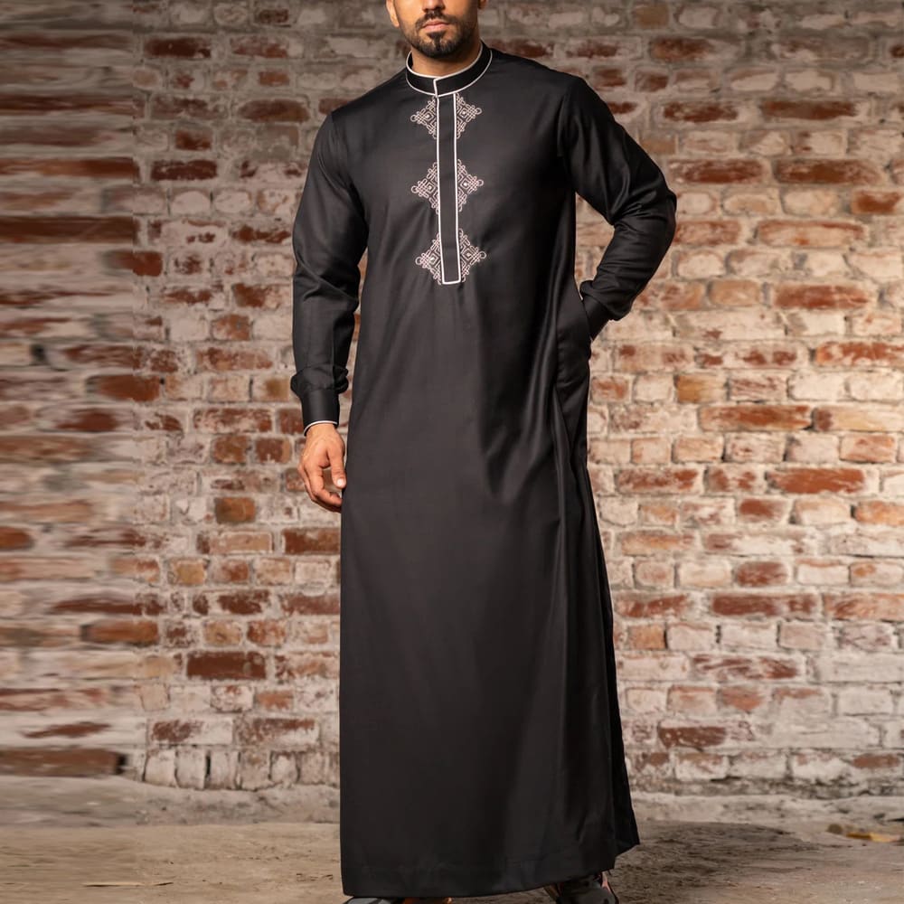 Muslim Long Sleeve Embroidered Ethnic Style Arabic Robe view 3