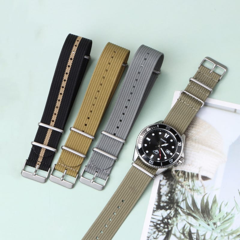 Versatile And Minimalist Nylon Woven Strap