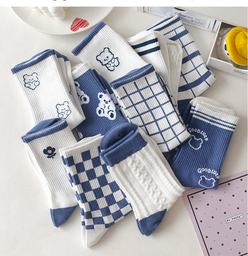 Women's Cute Cartoon Bear Thin Mid-calf Length Socks view 5