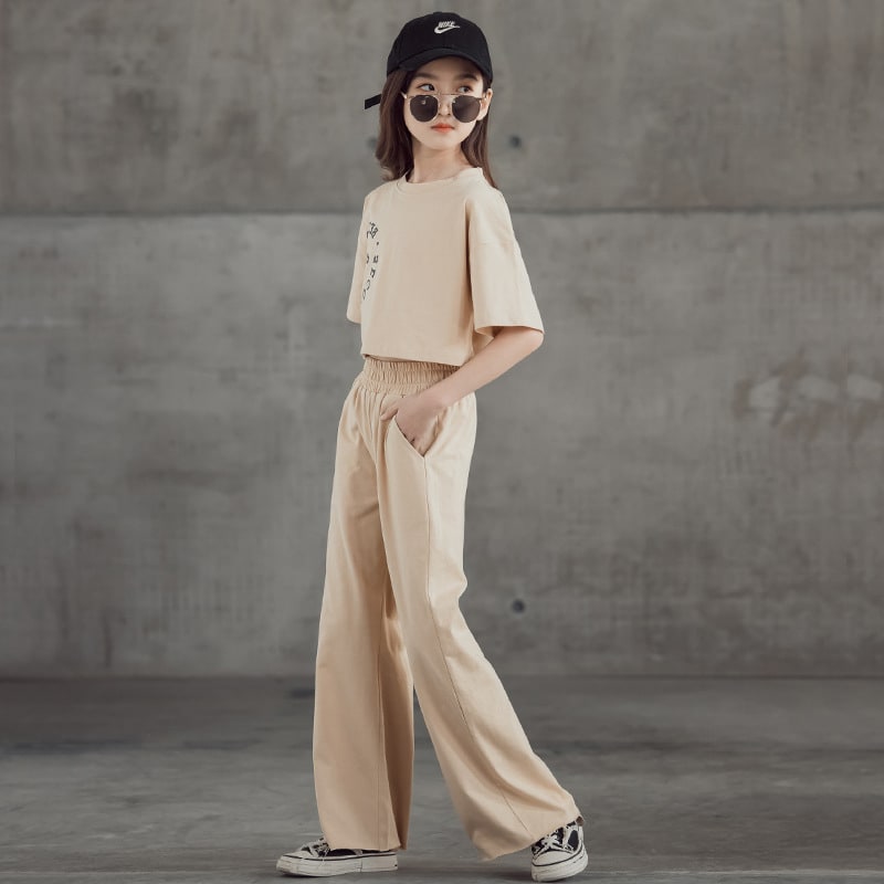 Straight-leg Short Sleeve Printed T-shirt Wide Leg Pants Suit view 2